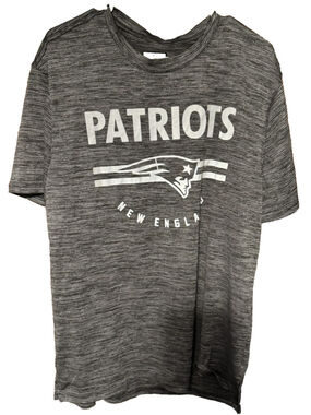 New England Patriots Team Apparel T-Shirt Men's Size L Gray